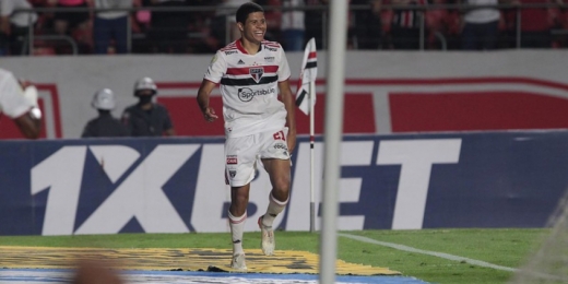 Gabriel Sara vê São Paulo na briga pela Libertadores: 'Nosso objetivo sempre foi esse'
