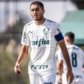 Gabriel Vareta celebra bom início de temporada do Palmeiras sub-17: ‘Forte sintonia’