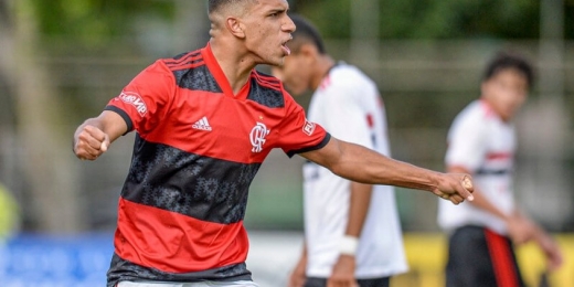 Gol, assistência e vaga na semifinal da Copa do Brasil Sub-17: Petterson vibra com classificação do Flamengo