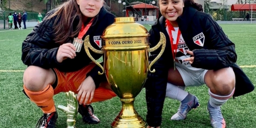 Goleira do sub-20 do São Paulo é a menos vazada e comemora título da Copa Ouro