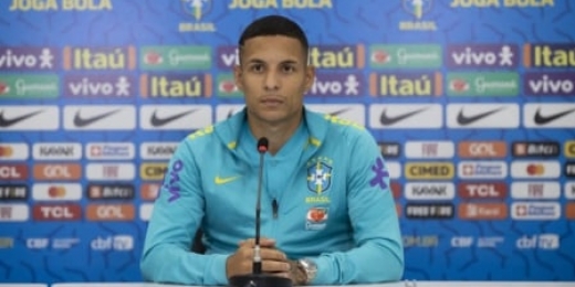 Guilherme Arana diz que 'não acredita' em desvantagem na Seleção por estar fora da Europa