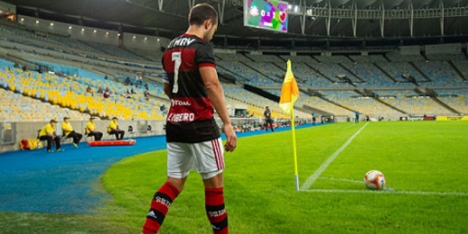 Há um ano, Flamengo voltava a jogar em meio à pandemia; diretoria, agora, se movimenta pelo retorno do público
