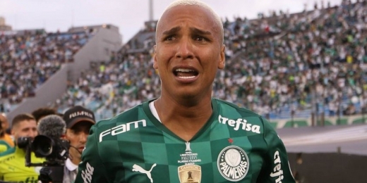 Herói, 'maluco', contestado... Deyverson deixa o Palmeiras, mas fica na história do clube
