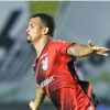 Herói na Vila Belmiro! Zé Ivaldo celebra classificação do Athletico