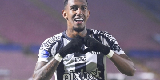 Herói, Rwan comemora retorno com gol no Santos: 'Trabalho para isso'