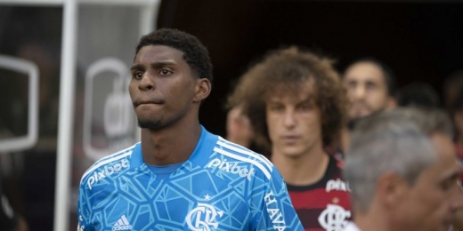 Hugo, do Flamengo, se pronuncia após falha contra o Ceará: 'Jamais vai faltar a vontade de evoluir'