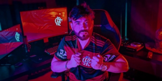 Influenciador de eSports do Flamengo está ao vivo há 15 dias ininterruptos e quer bater o recorde mundial