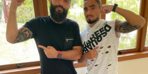 Irmão de Rafael relata ansiedade com estreia do lateral no Botafogo e confia: 'Com certeza ele vai entrar'