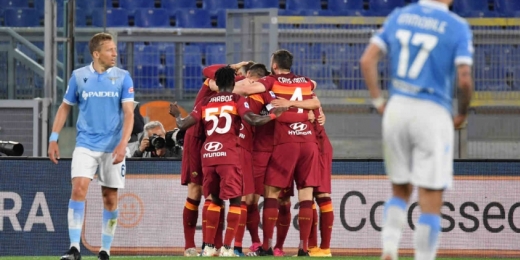 Italiano: Roma vence a Lazio no dérbi da capital e acaba com as chances da rival se classificar para a Champions