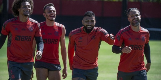 Jogadores do Flamengo se despedem de Renê, reforço do Internacional: 'Referência de profissionalismo'