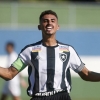Juninho, do Botafogo, comemora os três gols contra o Vasco no sub-20: ‘Em uma final é muito mais especial’