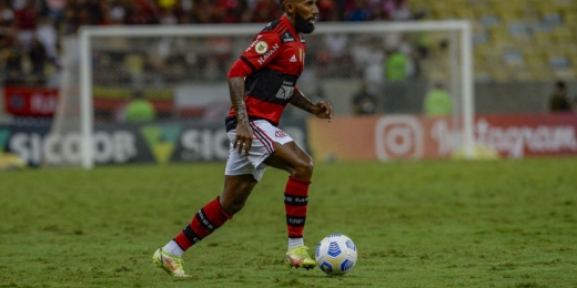 Lateral do Flamengo terá novo número para a temporada 2022