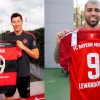 Lewandowski, do Bayern de Munique, e Gabigol, do Flamengo, trocam camisas; confira