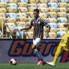 Lucca recebe terceiro cartão amarelo e desfalca o Fluminense contra o Internacional