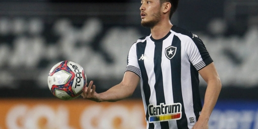 Luís Oyama se despede do Botafogo: 'Clube que estará para sempre em meu coração'
