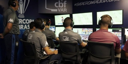 Luiz Gomes: 'Liberar áudios do VAR dá credibilidade e cala os críticos'