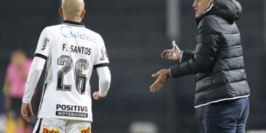 Mancini admite 'vergonha' em derrota do Corinthians, mas pondera: 'Foi um acidente de percurso'
