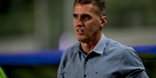 Mancini chega a acordo com o Grêmio, e América-MG anuncia a saída do treinador
