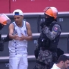 Maqueiro do Brasil-RS denuncia racismo de torcedor do Avaí, que é retirado do estádio pela polícia; veja