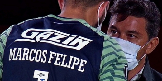 Marcos Felipe fala com Pérez e Gallardo após declaração polêmica e celebra vitória do Fluminense
