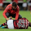 Meia do Flamengo passa por cirurgia e recuperação tem prazo estimado de até quatro meses