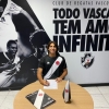 Meninos da Colina: Vasco assina contrato profissional com volante JP, do Sub-17, até abril de 2025