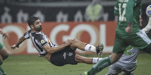 Mesmo com 'insistência de Diego Costa', Corinthians não faz força pelo atacante