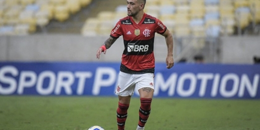 Michael marca contra o São Paulo, e Arrascaeta, do Flamengo, brinca: 'É muito feio mesmo'