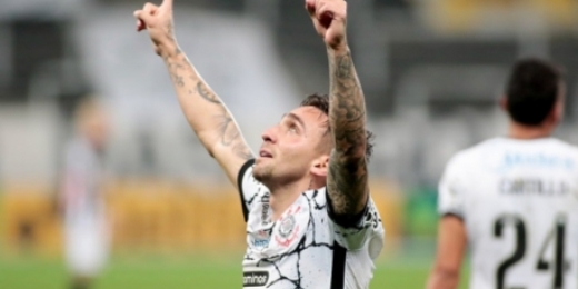 Mosquito relembra gol em homenagem ao pai e promete 'volta por cima' do Corinthians