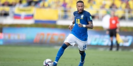Na volta de Neymar, Brasil joga mal, empata com a Colômbia e perde o 100% nas Eliminatórias