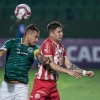 Náutico vence o Goiás e continua firma na liderança da Série B