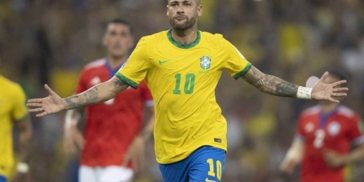 Neymar destaca o prazer de jogar no Maracanã e revela pedido de Coutinho para cobrar pênalti
