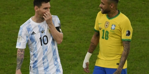 Neymar lamenta vice da Copa América, mas parabeniza Messi: 'O melhor e o maior'