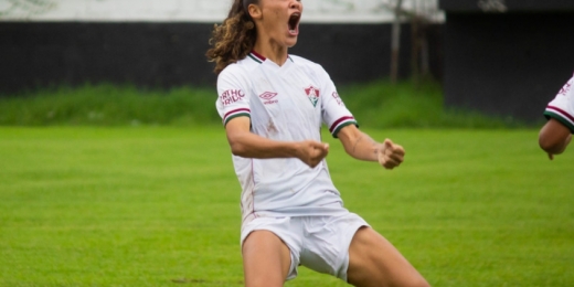 Nicole fecha o gol nos pênaltis, Fluminense vence o Botafogo e avança à final do Carioca feminino