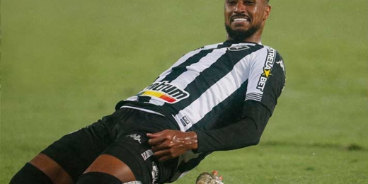 No sufoco! Botafogo vence o Confiança em jogo truncado e se aproxima do acesso