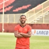 No Vitória, atacante Paulo Victor quer crescimento no clube baiano