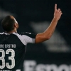 Nos bastidores, Pedro Castro exalta vitória do Botafogo, fora de casa, e analisa jogada do gol de Warley