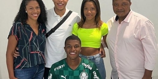 Palmeiras acerta com o volante Vitor, destaque do Ituano na Copinha