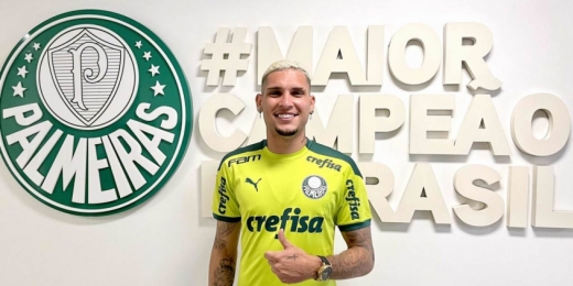 Palmeiras anuncia contratação de Rafael Navarro, destaque da Série B