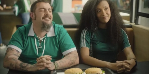 Palmeiras notifica Burger King por propaganda de sanduíche