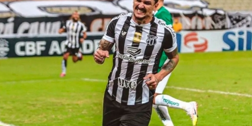 Para enfrentar o Flamengo, Guto Ferreira terá novamente Vina à disposição
