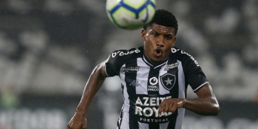Pelas redes sociais, Rhuan se despede do Botafogo: 'O Glorioso estará sempre em meu coração'