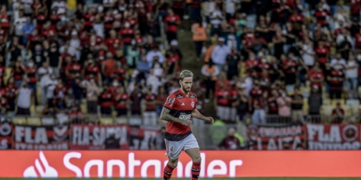Por cotovelada, Léo Pereira pode perder eventual final do Flamengo na Libertadores