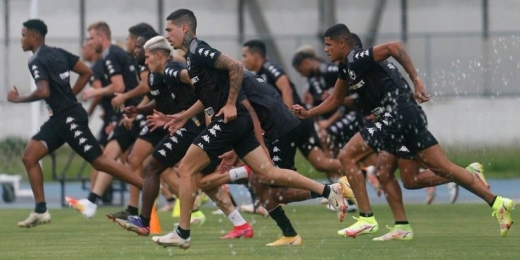 Pré-temporada: Breno e Klaus fazem primeiro treino pelo Botafogo