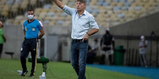 Pressionado, Renato Gaúcho encara o 'carrasco' dos últimos treinadores do Flamengo; entenda