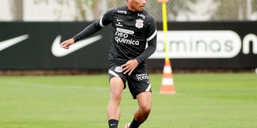 Prestes a retornar de lesão, Ruan Oliveira comemora um ano de sua estreia pelo Corinthians