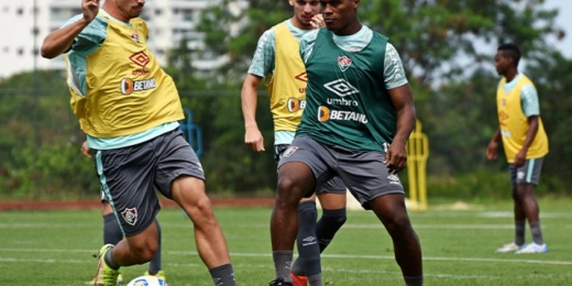 Quarteto do Fluminense treina bem e aumenta chance de voltar à equipe diante do Cuiabá