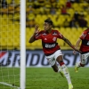 Rei da América, Bruno Henrique faz sua Libertadores mais artilheira pelo Flamengo e cola em Zico em ranking