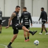 Renato Augusto treina em campo, e Corinthians fecha preparação para pegar o Galo; veja provável time