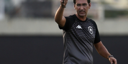 Resultados expressivos no sub-20 e postura: entenda porque o Botafogo deu uma chance a Ricardo Resende